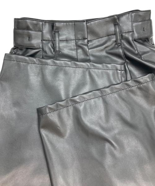 BALLSEY（ボールジィ）BALLSEY (ボールジィ) レザーライククロス サイドタブパンツ ブラック サイズ:34の古着・服飾アイテム