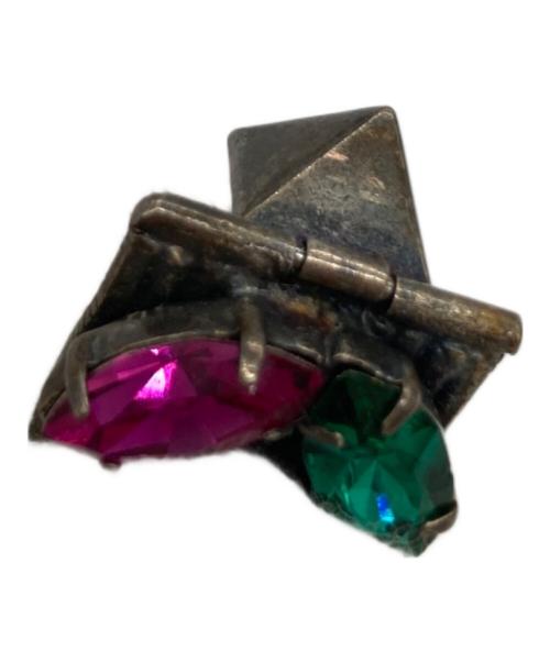 IOSSELLIANI（イオッセリアーニ）IOSSELLIANI (イオッセリアーニ) フリンジピアスの古着・服飾アイテム