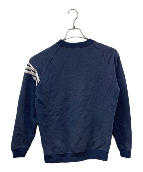 adidas（アディダス）adidas (アディダス) ロゴ刺繍ラグランスウェット ネイビー サイズ:Ｍの古着・服飾アイテム