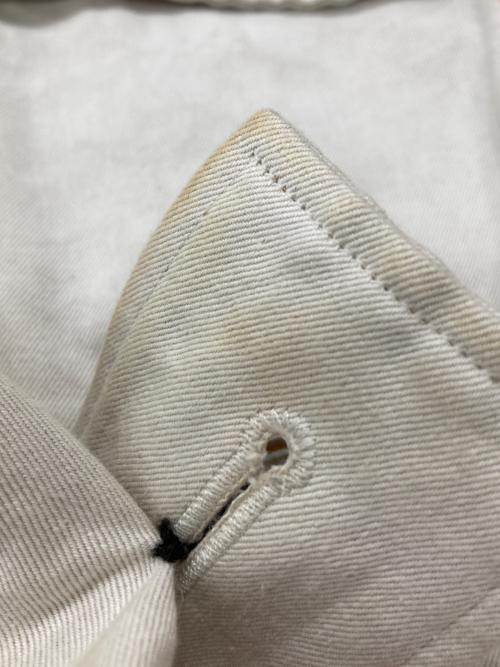 IHNN（イン）IHNN (イン) マルチポケットジップ アイボリー サイズ:Sの古着・服飾アイテム