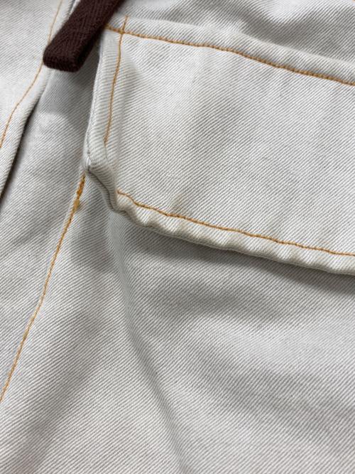 IHNN（イン）IHNN (イン) マルチポケットジップ アイボリー サイズ:Sの古着・服飾アイテム