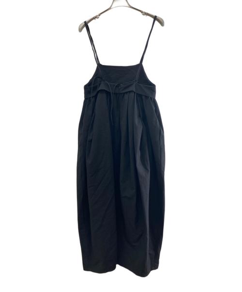 emmi（エミ）emmi (エミ) コクーンシルエットキャミソールワンピース ブラックの古着・服飾アイテム