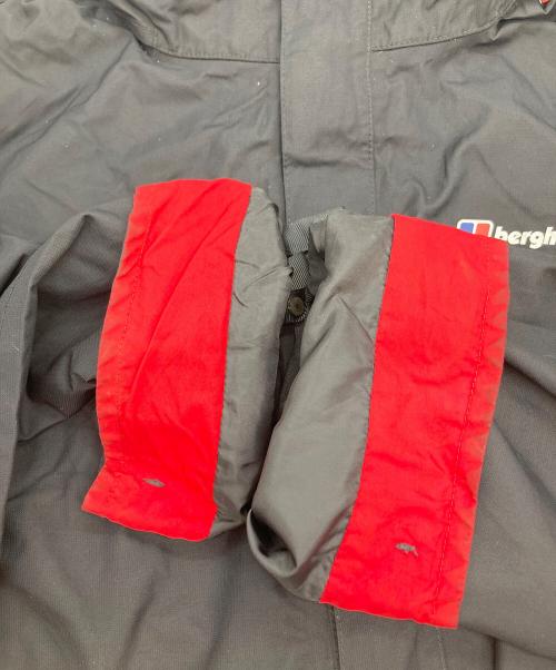 Berghaus（バーグハウス）Berghaus (バーグハウス) ナイロンジャケット ブラック サイズ:XLの古着・服飾アイテム