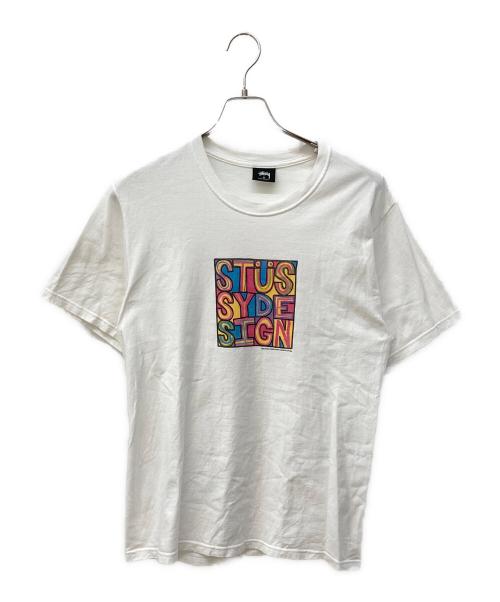 stussy（ステューシー）stussy (ステューシー) アートロゴTシャツ ホワイト サイズ:Mの古着・服飾アイテム