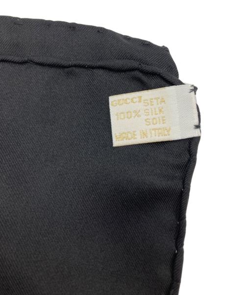 GUCCI（グッチ）GUCCI (グッチ) フローラプリントシルクスカーフ ブラックの古着・服飾アイテム