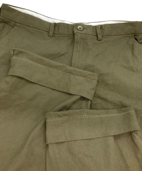 UNUSED（アンユーズド）UNUSED (アンユーズド) ダブルニースラックス カーキ サイズ:3の古着・服飾アイテム