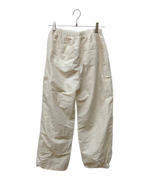 OHOTORO（オオトロ）OHOTORO (オオトロ) ナイロンカーゴパンツ アイボリー サイズ:- 未使用品の古着・服飾アイテム