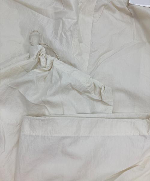 OHOTORO（オオトロ）OHOTORO (オオトロ) ナイロンカーゴパンツ アイボリー サイズ:- 未使用品の古着・服飾アイテム