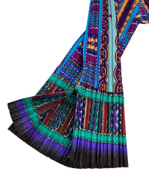 PLEATS PLEASE（プリーツプリーズ）PLEATS PLEASE (プリーツプリーズ) 総柄プリーツカットソー マルチカラー サイズ:3の古着・服飾アイテム