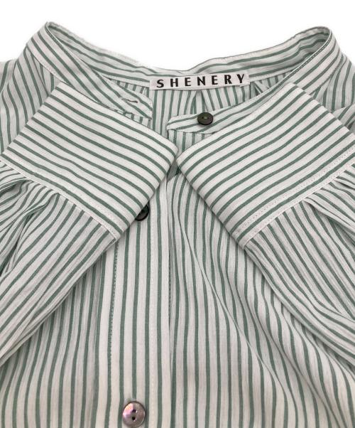 SHENERY（シーナリー）SHENERY (シーナリー) ストライプバンドカラーシャツ ホワイト×グリーン サイズ:FREEの古着・服飾アイテム