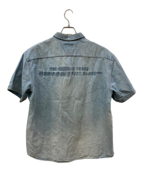 SUPREME（シュプリーム）SUPREME (シュプリーム) バックエンボスロゴ半袖デニムシャツ インディゴ サイズ:Ⅿの古着・服飾アイテム