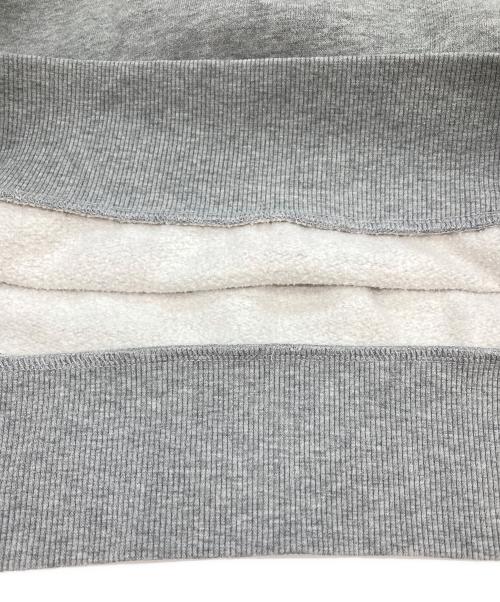 CarHartt（カーハート）CarHartt (カーハート) カモ柄ポケットスウェット グレー サイズ:Mの古着・服飾アイテム