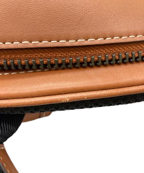 COACH（コーチ）COACH (コーチ) DISNEY (ディズニー) チャーター バックパック シグネチャーウィズミッキーマウスエンブロイダリー/リュック ブラウンの古着・服飾アイテム