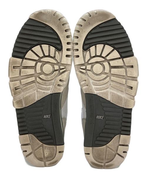 NIKE（ナイキ）NIKE (ナイキ) ハイカットスニーカー ホワイト サイズ:27.5の古着・服飾アイテム