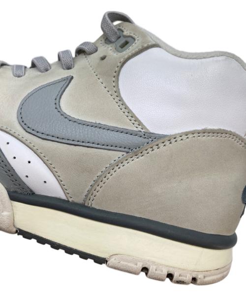 NIKE（ナイキ）NIKE (ナイキ) ハイカットスニーカー ホワイト サイズ:27.5の古着・服飾アイテム