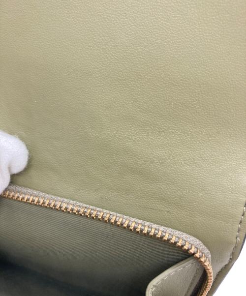 COACH（コーチ）COACH (コーチ) 3つ折り財布/エッセンシャルミディアムフラップウォレット グリーンの古着・服飾アイテム