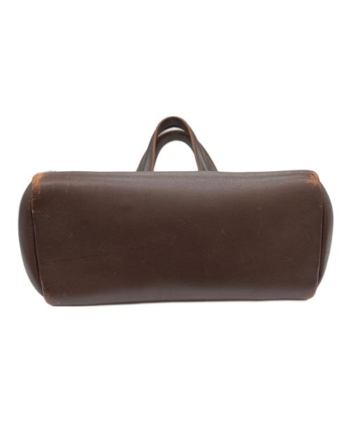 ISSEY MIYAKE（イッセイミヤケ）ISSEY MIYAKE (イッセイミヤケ) レザーハンドバッグ ブラウンの古着・服飾アイテム