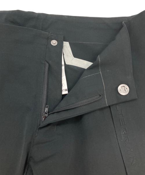 DESCENTE ALLTERRAIN（デザイント オルテライン）DESCENTE ALLTERRAIN (デザイント オルテライン) BAOパンツ ブラック サイズ:30の古着・服飾アイテム