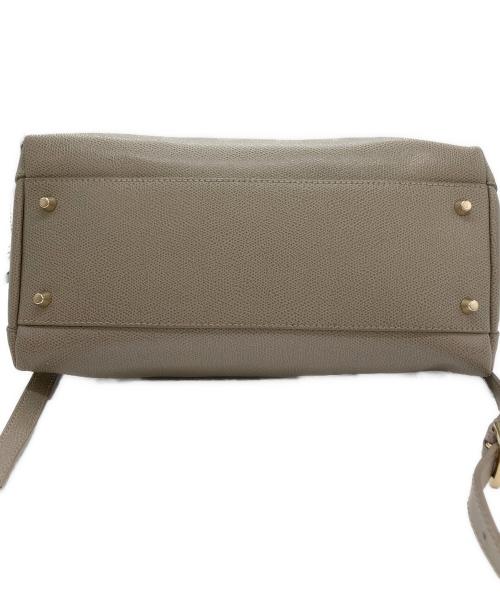 FURLA（フルラ）FURLA (フルラ) 2WAYショルダーバッグ ベージュの古着・服飾アイテム