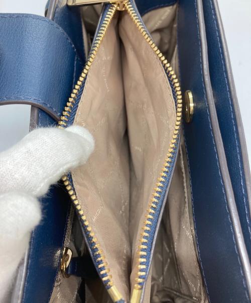 MICHAEL KORS（マイケルコース）MICHAEL KORS (マイケルコース) 2WAYバッグ ネイビーの古着・服飾アイテム