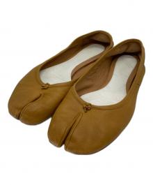 Maison Margiela（メゾンマルジェラ）の古着「Tabiフラットバレエシューズ」｜イエロー