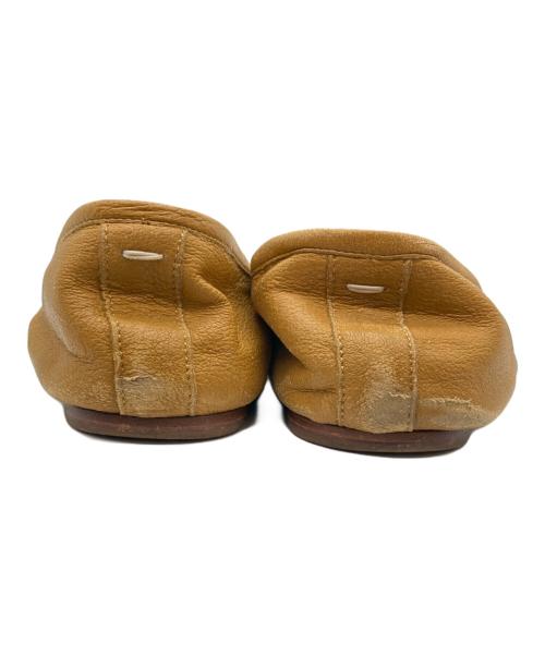 Maison Margiela（メゾンマルジェラ）Maison Margiela (メゾンマルジェラ) Tabiフラットバレエシューズ イエロー サイズ:40の古着・服飾アイテム