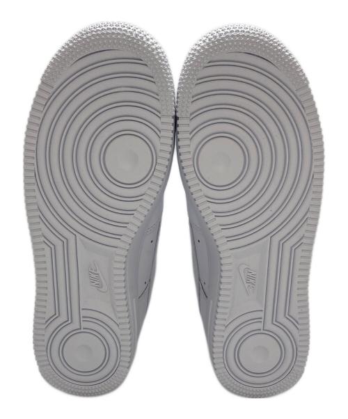 NIKE（ナイキ）NIKE (ナイキ) ローカットスニーカー ホワイト サイズ:24.0の古着・服飾アイテム