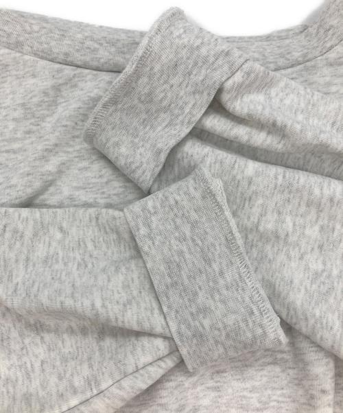 HER LIP TO（ハーリップトゥ）HER LIP TO (ハーリップトゥ) オフショルダースウェット/Flight Mode Cropped Pullover グレー サイズ:Fの古着・服飾アイテム