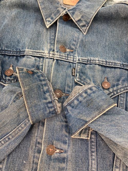LEVI'S（リーバイス）LEVI'S (リーバイス) 70506デニムジャケット インディゴ サイズ:Mの古着・服飾アイテム