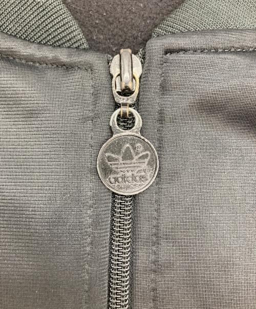 adidas（アディダス）adidas (アディダス) ATPトラックジャケット ブラック×レッド サイズ:-の古着・服飾アイテム