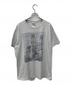 GILDANギルダン）の古着「騙し絵アートTシャツ」｜ライトグレー