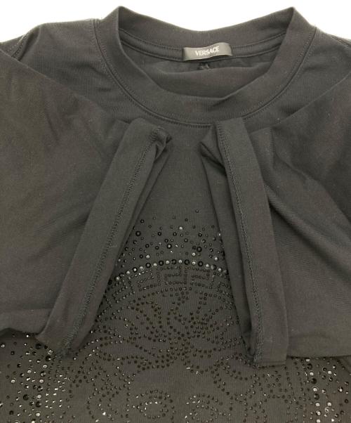 VERSACE（ヴェルサーチェ）VERSACE (ヴェルサーチェ) ラインストーンメデューサロゴTシャツ ブラック サイズ:36の古着・服飾アイテム