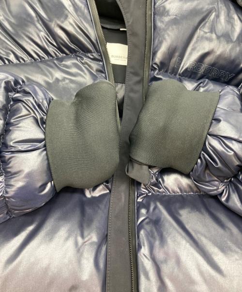 BURBERRY（バーバリー）BURBERRY (バーバリー) デタッチャブルフードダウンジャケット ネイビー サイズ:Sの古着・服飾アイテム