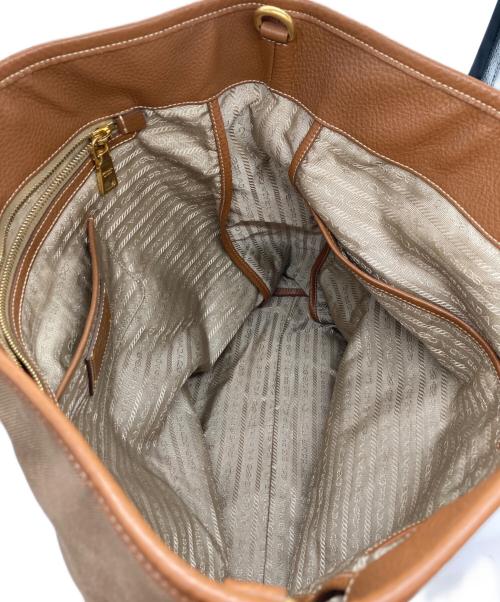 PRADA（プラダ）PRADA (プラダ) 2WAYトートバッグ ブラウンの古着・服飾アイテム