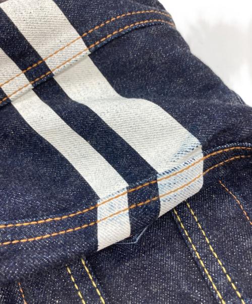 MOMOTARO JEANS（桃太郎ジーンズ）MOMOTARO JEANS (桃太郎ジーンズ) デニムトラッカージャケット/出陣3rdダブルポケットジャケット インディゴ サイズ:38の古着・服飾アイテム