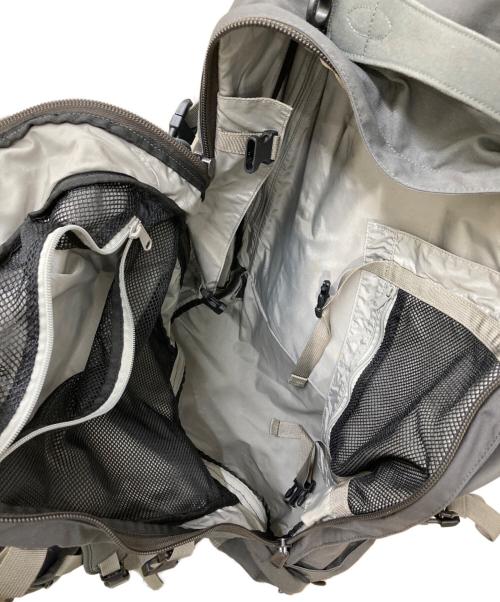 mountain dessigns（マウンテンデザインズ）mountain dessigns (マウンテンデザインズ) exodus75L/バックパック グレーの古着・服飾アイテム