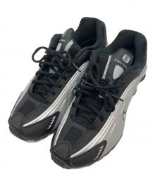 NIKE（ナイキ）の古着「SHOX R4 METALLIC SILVER/ローカットスニーカー」｜シルバー