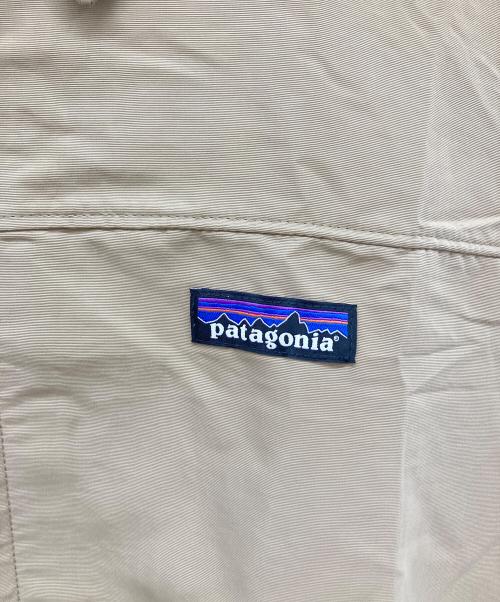 Patagonia（パタゴニア）Patagonia (パタゴニア) イスマス・アンラインド・ジャケット ベージュ サイズ:Mの古着・服飾アイテム
