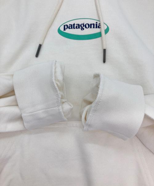 Patagonia（パタゴニア）Patagonia (パタゴニア) '95 オーバル・ロゴ・デイリー・フーディ/パーカー アイボリー サイズ:XLの古着・服飾アイテム