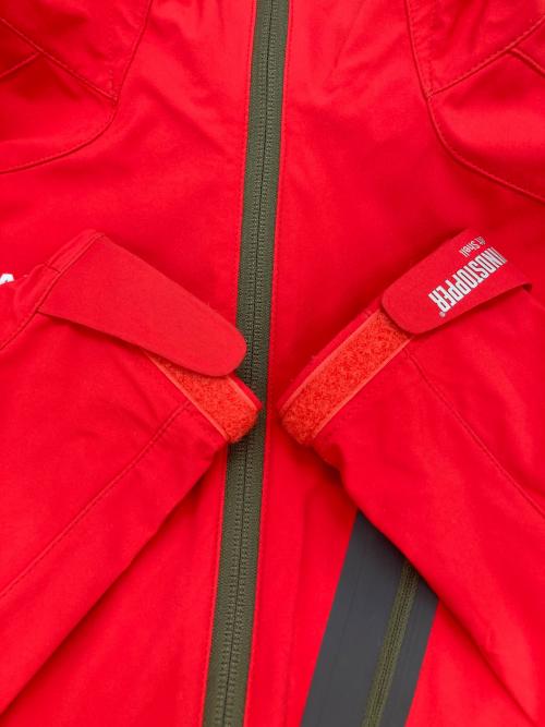 MAMMUT（マムート）MAMMUT (マムート) Soft-Shell Prism Jacket/マウンテンパーカー レッド サイズ:Ｍの古着・服飾アイテム