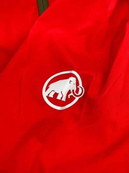 MAMMUT（マムート）MAMMUT (マムート) Soft-Shell Prism Jacket/マウンテンパーカー レッド サイズ:Ｍの古着・服飾アイテム