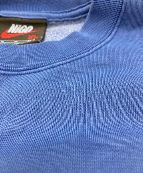 NIKE（ナイキ）NIKE (ナイキ) NIGO (二ゴー) NRG Crew Fleece/フロッキーロゴスウェット ブルー サイズ:XLの古着・服飾アイテム
