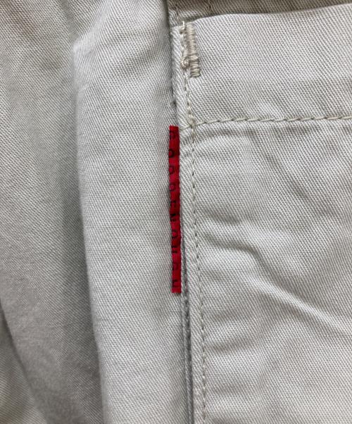 GOODENOUGH（グッドイナフ）GOODENOUGH (グッドイナフ) ダブルニーハーフパンツ ベージュ サイズ:Mの古着・服飾アイテム