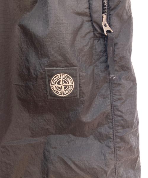 STONE ISLAND（ストーンアイランド）STONE ISLAND (ストーンアイランド) NYLON METAL TRACK PANTS /ナイロンパンツ ブラック サイズ:Ⅼの古着・服飾アイテム