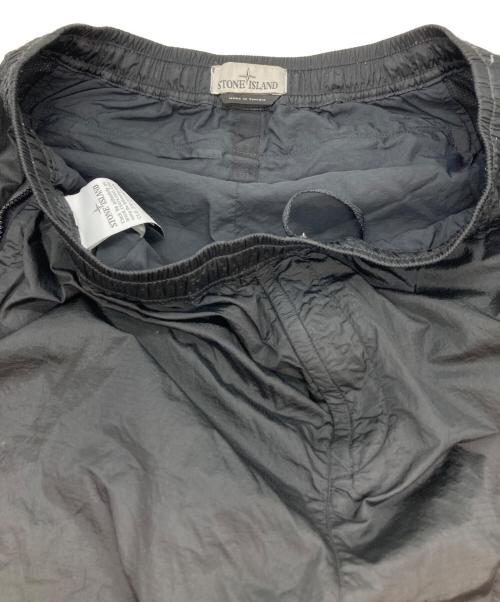 STONE ISLAND（ストーンアイランド）STONE ISLAND (ストーンアイランド) NYLON METAL TRACK PANTS /ナイロンパンツ ブラック サイズ:Ⅼの古着・服飾アイテム