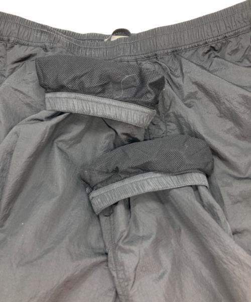 STONE ISLAND（ストーンアイランド）STONE ISLAND (ストーンアイランド) NYLON METAL TRACK PANTS /ナイロンパンツ ブラック サイズ:Ⅼの古着・服飾アイテム