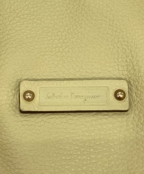 Salvatore Ferragamo（サルヴァトーレ フェラガモ）Salvatore Ferragamo (サルヴァトーレ フェラガモ) レザートートバッグ イエローの古着・服飾アイテム