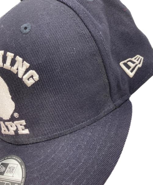 A BATHING APE（アベイシングエイプ）A BATHING APE (アベイシングエイプ) New Era (ニューエラ) キャップ ネイビー サイズ:-の古着・服飾アイテム