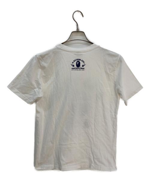 A BATHING APE（アベイシングエイプ）A BATHING APE (アベイシングエイプ) プリントTシャツ ホワイト サイズ:Lの古着・服飾アイテム