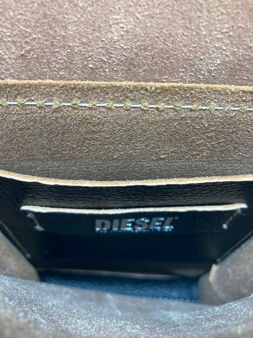 DIESEL（ディーゼル）DIESEL (ディーゼル) レザーショルダーバッグ ブラックの古着・服飾アイテム